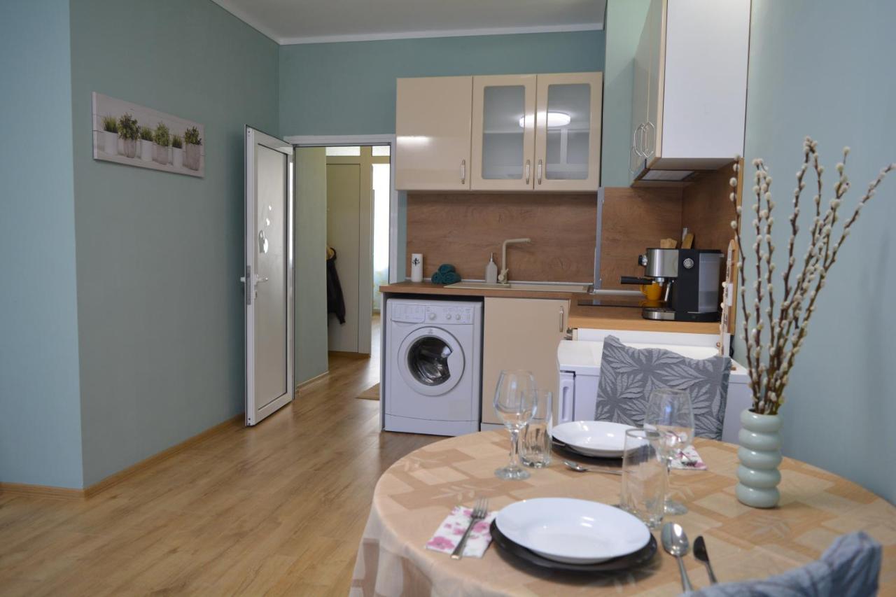 City Center Apartment Бургас Экстерьер фото